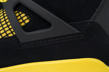 Air Jordan 4 Thunder