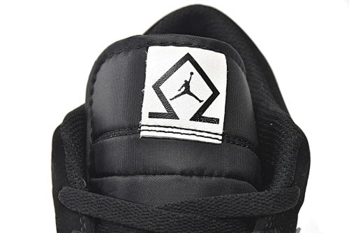 Air Jordan 1 Low Diamond